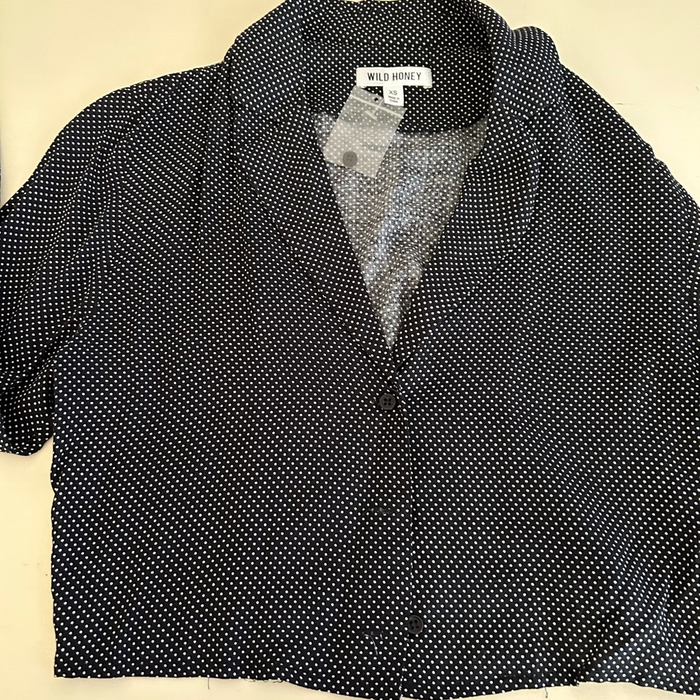 Wild Honey by 8th & Main, button-up, cropped blouse